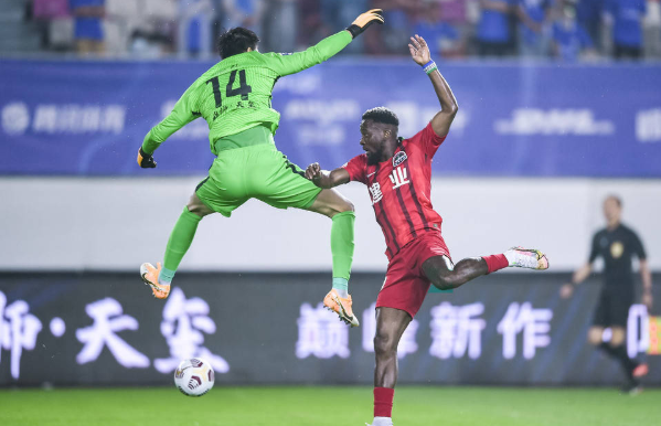 中超-王上源赵宇豪伤退 沧州雄狮0-0河南两轮不胜 中超-王上源赵宇豪伤退 沧州雄狮0-0河南两轮不胜