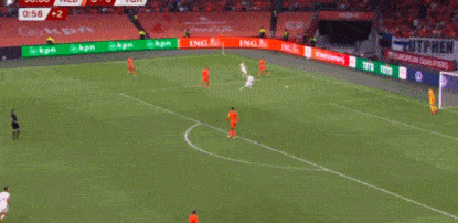 1631049989284015.gif 08.gif