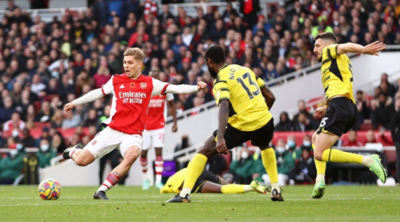 英超-阿森纳1-0沃特福德十场不败 奥巴梅扬失点S罗连场破门 英超-阿森纳1-0沃特福德十场不败 奥巴梅扬失点S罗连场破门