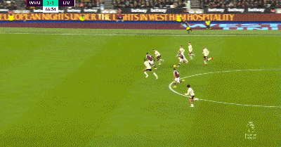 1636316644440603.gif 03.gif