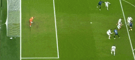1638396889411035.gif 02.gif