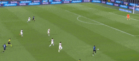 1646438036188954.gif 05.gif