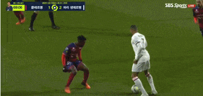 1649539662244910.gif 04.gif