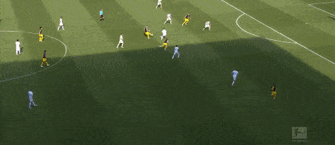 1651939860409417.gif 04.gif