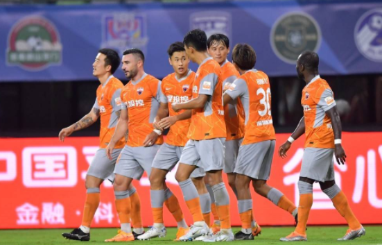中超-深圳队2-1津门虎取两连胜 戴伟浚任意球世界波+角球助攻 中超-深圳队2-1津门虎取两连胜 戴伟浚任意球世界波+角球助攻