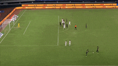 1656596351620901.gif 02.gif