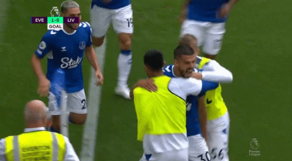 英超-利物浦0-0埃弗顿 努涅斯迪亚斯萨拉赫中框 英超-利物浦0-0埃弗顿 努涅斯迪亚斯萨拉赫中框