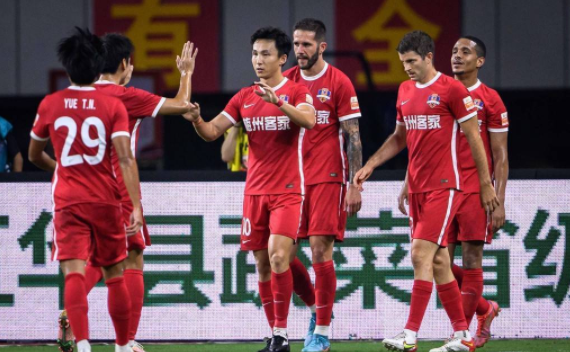 中超-尹鸿博一条龙陈国抗双响 梅州6-0送河北9连败 中超-尹鸿博一条龙陈国抗双响 梅州6-0送河北9连败