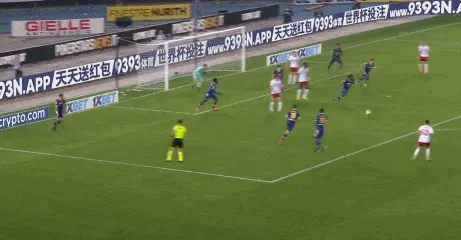 1667258179813351.gif 4.gif